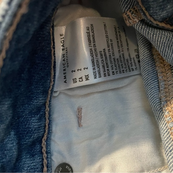 American eagle size 2 Jean shorts bundle - Picture 9 of 9